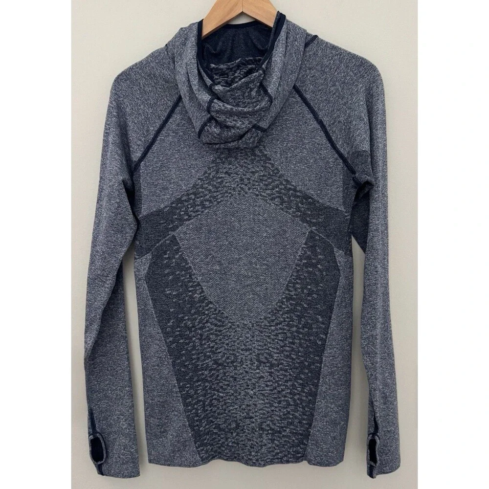 New Balance x J Crew Seamless Thumbhole Hoodie Navy - Size Medium